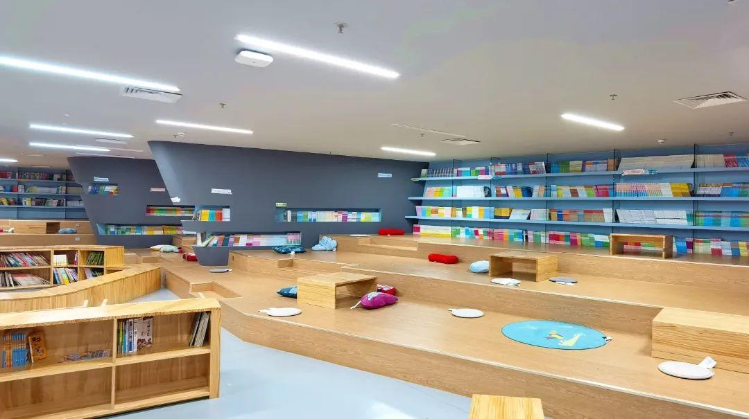 發現福田校園里的寶藏空間 最美圖書館，圖書設計讓你愛上閱讀