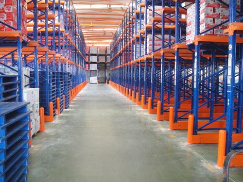 廣東通廊式貨架廠家報價及日用品存儲解決方案